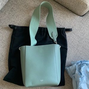 Celine SANGLE SMALL BUCKET BAG IN SOFT GRAINED CALFSKIN
